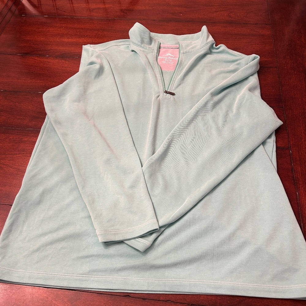 Tommy Bahamas 3/4 zip distressed pale green pull over, size XL